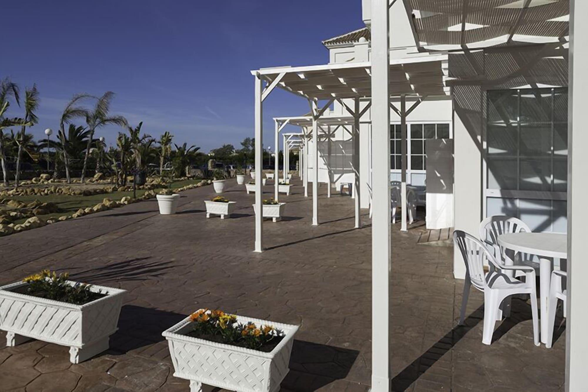 On Family Playa De Donana Apartment Matalascañas Екстериор снимка